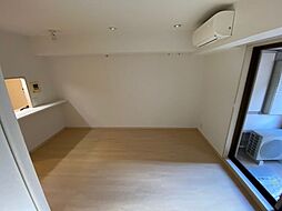 都営大江戸線 汐留駅 徒歩5分の賃貸マンション 3階ワンルームのリビング/ダイニング