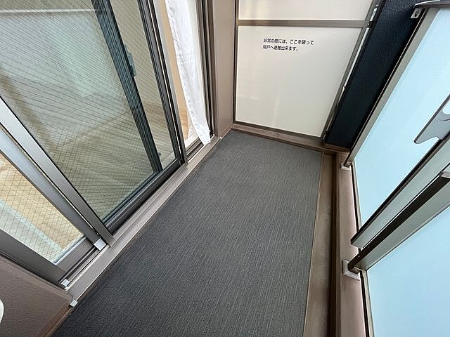 バルコニー