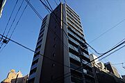 湯島駅より徒歩1分 築7年9ヶ月 14階建の賃貸物件
