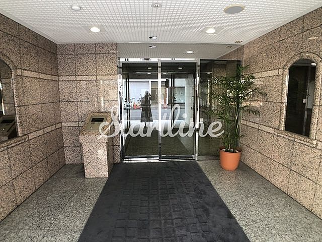 9 / 20