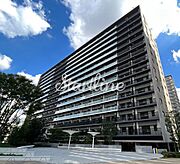 勝どき駅より徒歩16分 築2年9ヶ月 15階建の賃貸物件