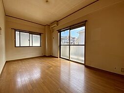 鹿児島市電1系統 荒田八幡駅 徒歩5分の賃貸マンション 2階1Kのリビング/ダイニング