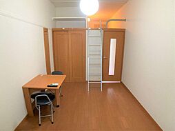 JR鹿児島本線 鹿児島中央駅 バス20分 紫原4丁目下車 徒歩2分の賃貸アパート 1階1Kのリビング/ダイニング