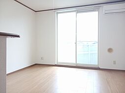 JR鹿児島本線 川内駅 バス13分 育英小入口下車 徒歩7分の賃貸アパート 2階1LDKのリビング/ダイニング