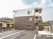 隈之城駅より徒歩8分 築2年8ヶ月 3階建の賃貸物件