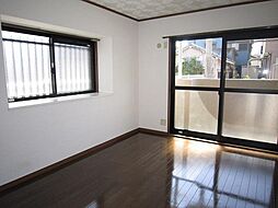 鹿児島市電2系統 市役所前駅 伊敷町下車 4.3kmの賃貸マンション 2階2DKのリビング/ダイニング