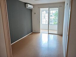 JR鹿児島本線 川内駅 バス16分 五代下車 徒歩2分の賃貸アパート 1階2DKのリビング/ダイニング