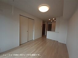 JR鹿児島本線 川内駅 3.3kmの賃貸アパート 1階1LDKのリビング/ダイニング