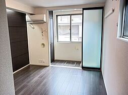 JR鹿児島本線 川内駅 バス10分 薩摩川内警察署前下車 徒歩4分の賃貸アパート 1階1Kのリビング/ダイニング