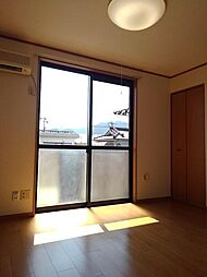 JR指宿枕崎線 坂之上駅 徒歩27分の賃貸アパート 2階1DKのリビング/ダイニング