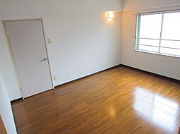 鹿児島市電2系統 高見橋駅 徒歩13分の賃貸マンション 3階1Kのリビング/ダイニング