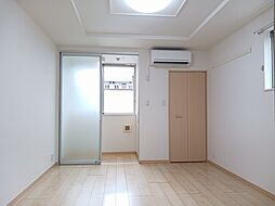 JR日豊本線 鹿児島中央駅 徒歩7分の賃貸マンション 1階1Kのリビング/ダイニング