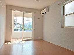 肥薩おれんじ鉄道 上川内駅 バス15分 鶴峯下車 徒歩10分の賃貸アパート 1階2DKのリビング/ダイニング