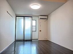 JR鹿児島本線 川内駅 バス10分 薩摩川内警察署前下車 徒歩4分の賃貸アパート 2階ワンルームのリビング/ダイニング