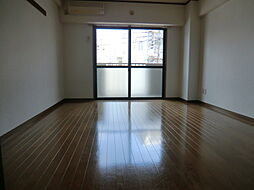 鹿児島市電1系統 二中通駅 徒歩3分の賃貸マンション 3階1Kのリビング/ダイニング