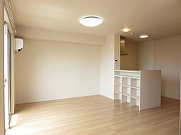 鹿児島市電1系統 谷山駅 竹之迫下車 徒歩16分の賃貸アパート 2階3LDKのリビング/ダイニング