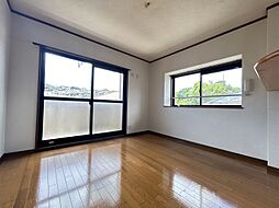 鹿児島市電1系統 笹貫駅 桜ヶ丘6丁目公園前下車 徒歩18分の賃貸マンション 3階2LDKのリビング/ダイニング