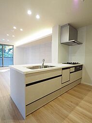 鹿児島市電1系統 荒田八幡駅 二中通駅　徒歩16分、　鹿児島下車 徒歩13分の賃貸マンション 2階3LDKのリビング/ダイニング