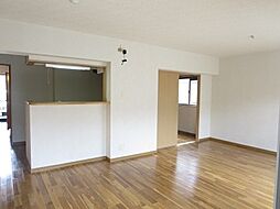 JR鹿児島本線 伊集院駅 徒歩18分の賃貸マンション 1階3LDKのリビング/ダイニング