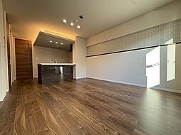 JR指宿枕崎線 慈眼寺駅 徒歩27分の賃貸マンション 1階2LDKのリビング/ダイニング