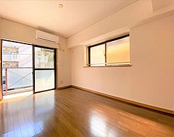 鹿児島市電2系統 市役所前駅 徒歩14分の賃貸マンション 2階1Kのリビング/ダイニング