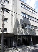 市役所前駅より徒歩1分 5階 築56年の賃貸物件