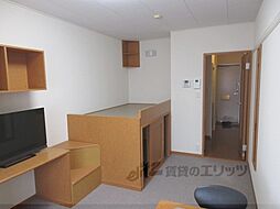 レオパレスＰｅａｃｅｆｕｌ 204 2階1Kのリビング/ダイニング