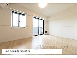 リオ 302 3階1LDKのリビング/ダイニング