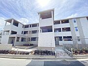 寝屋川市駅より徒歩37分 3階 築2年1ヶ月の賃貸物件