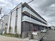 樟葉駅より徒歩9分 築6年2ヶ月 3階建の賃貸物件