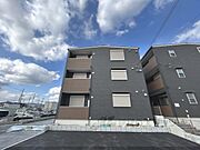 牧野駅より徒歩35分 3階 築1年7ヶ月の賃貸物件
