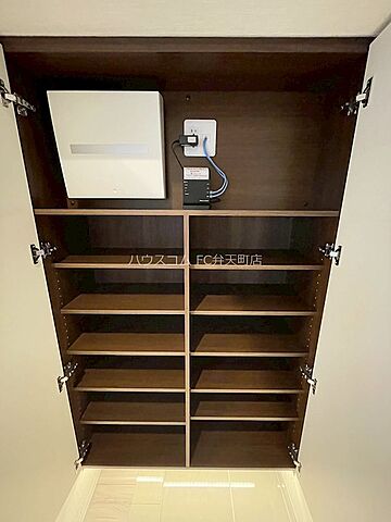 収納