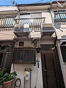 弁天町駅より徒歩13分 築65年8ヶ月 3階建の賃貸物件