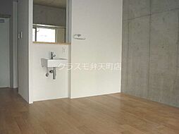 レオンコンフォート弁天町 8階ワンルームのリビング/ダイニング