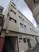 弁天町駅より徒歩2分 3階 築53年の賃貸物件