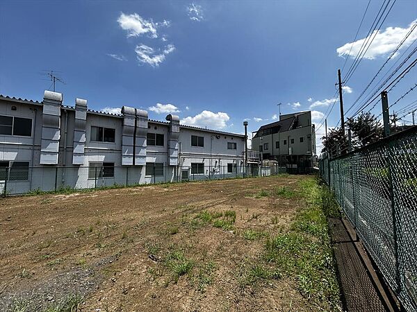 西武新宿線・池袋線「所沢」駅まで車で7分
