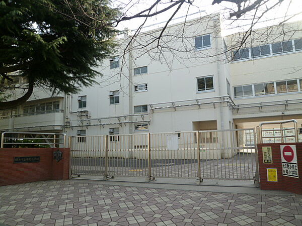 横浜市立寺尾小学校（300m）