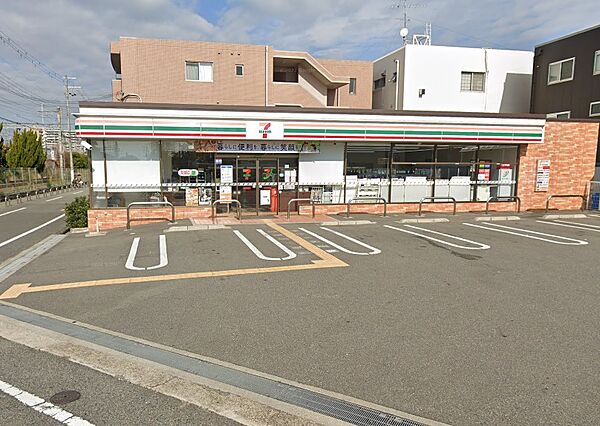 画像11:セブンイレブン 阪急新伊丹駅前店（163m）