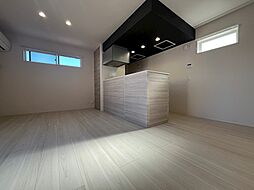 クラシスト南塚口 1階3LDKのリビング/ダイニング