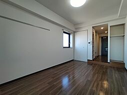 猪名寺パークマンション2 4階ワンルームのリビング/ダイニング