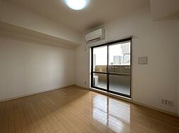 SWISS立花 3階1Kのリビング/ダイニング