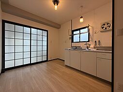 第12キャスル塚口 3階1DKのリビング/ダイニング