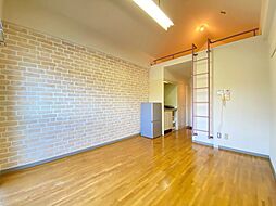 アートンヒュース 3階ワンルームのリビング/ダイニング