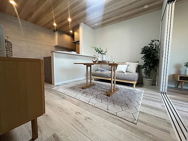 リビング/ダイニング