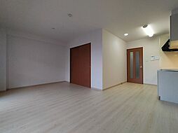 ウィズプレジール若王寺 3階2LDKのリビング/ダイニング