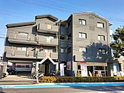 ル・シャトー 3階 築37年4ヶ月の賃貸物件