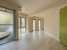 平野レジデンス 2階ワンルームのリビング/ダイニング