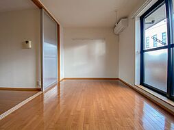 アクアコート 2階1Kのリビング/ダイニング