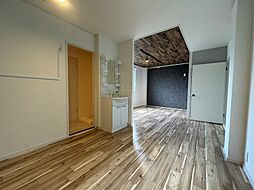 BLUNCUBE神戸北 2階1LDKのリビング/ダイニング