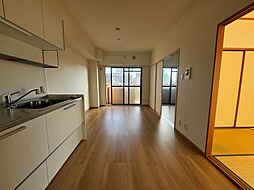 ベルコート相楽園 5階3LDKのリビング/ダイニング